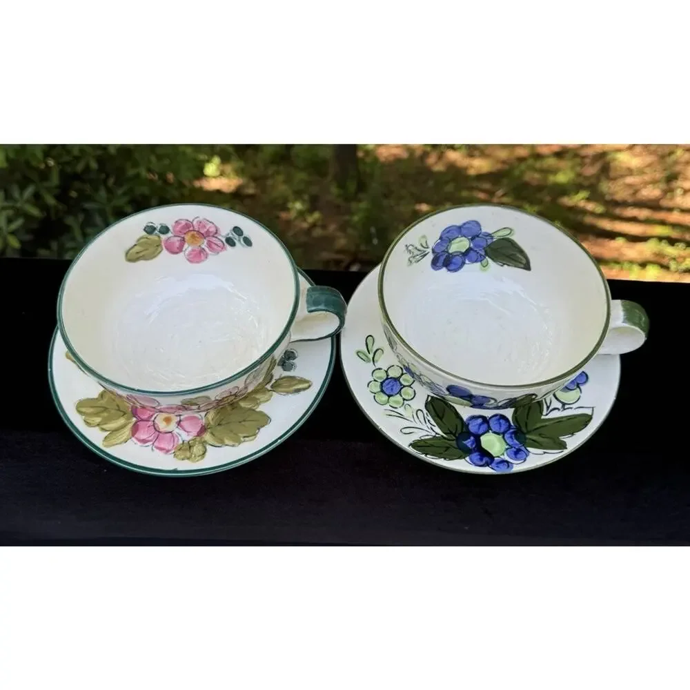 2 ITALIAN HAND-PAINTED FAIENCE SOUP BOWLS & SAUCERS EUC -A87
